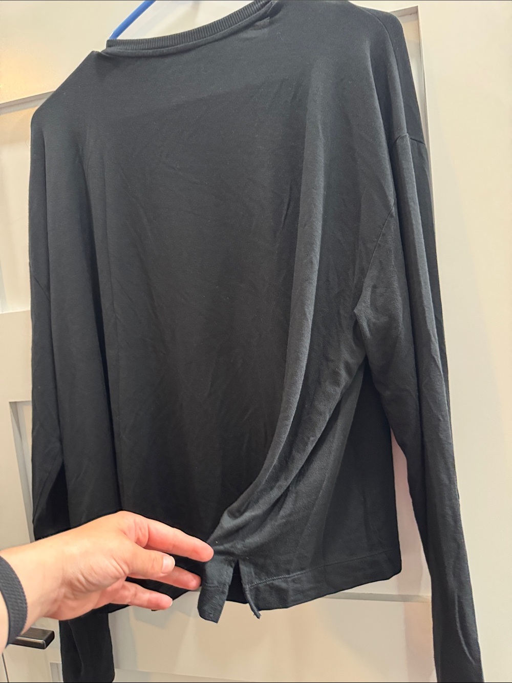 NWT XL Women’s American Eagle Soft & Sexy Long sleeve pocket tee - Picture 4 of 5